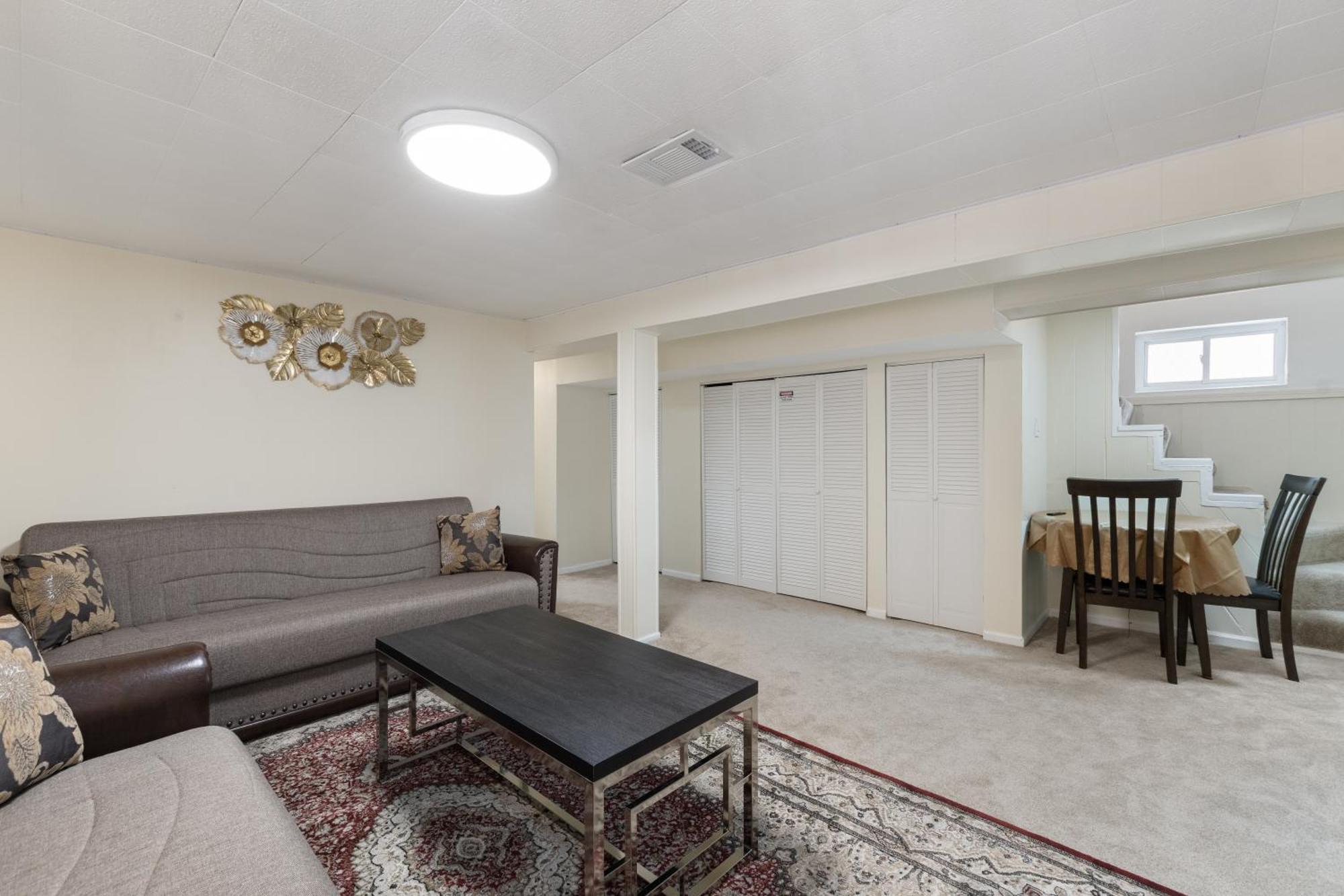 Luxury Chicago Suite Exterior photo